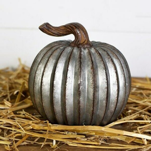 Other - Rustic Silver Galvanized Metal 5" Pumpkin
